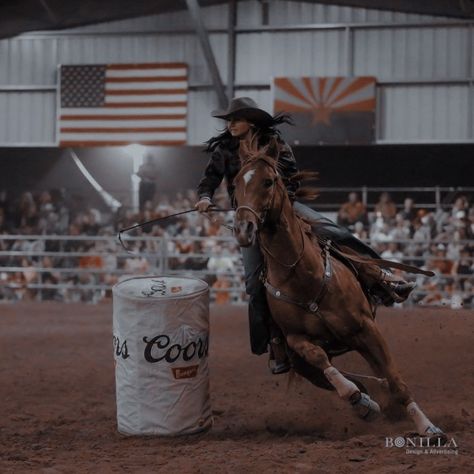 Nfr Barrel Racing Aesthetic, Rodeo Life Aesthetic, Barrel Racer Aesthetic, Barrel Racing Aesthetic, Rodeo Photos, Dear Rodeo, Barrel Racing Photos, Rodeo Pictures, Rodeo Photography