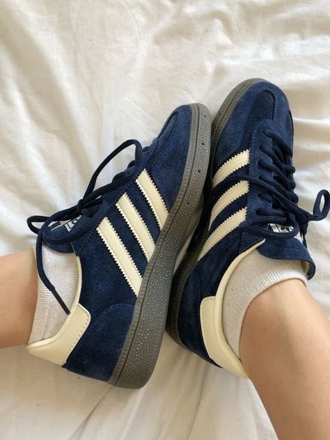 Dr Shoes, Shoe Wishlist, Adidas Spezial, Adidas Girl, Hype Shoes, Girly Shoes, Shoe Inspo, Aesthetic Shoes, Swag Shoes