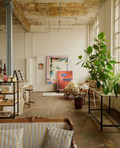 Berlin Style Interior, Warehouse Apartment, Warehouse Loft, Berlin Apartment, Warehouse Home, Art Studio Space, Studio Loft, Warehouse Design, Art Studio Design