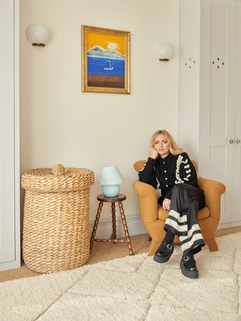 In conversation with Shrimps founder Hannah Weiland - Hannah Weiland, Gloomy Day, Iconic Fashion, Whimsical Design, Post Modern, Scandinavian Inspired, Skirt Socks, Blouse Outfit, Romper Pants