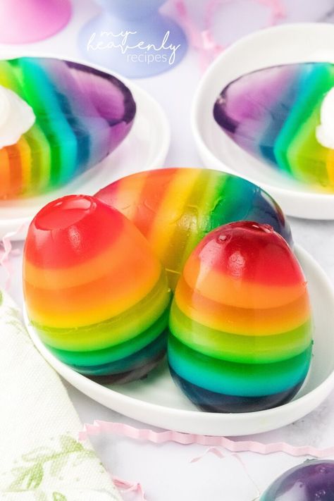 Easter Jello, Jello Easter Eggs, Jello Creations, Jello Eggs, My Heavenly Recipes, Jello Mold Recipes, Rainbow Jello, Baking Chart, Dye Eggs