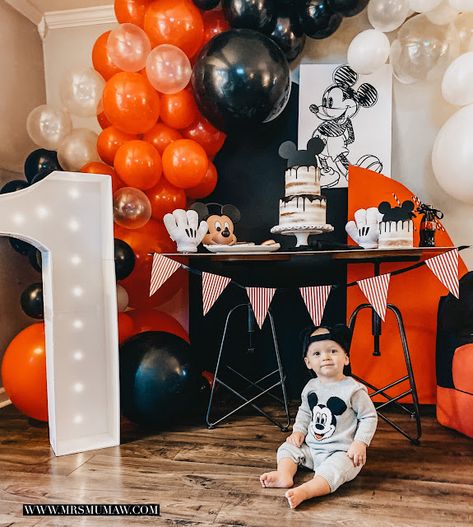 Old School Mickey Mouse Birthday, Mickey Mouse Party Decor, Classy Mickey Mouse Party, First Birthday December, Mickey Mouse 1st Birthday Party Boy, Mickey Mouse Birthday Party Ideas 1st, Mickey Mouse Chair, Mickey Mouse First Birthday Party, Mickey Mouse Smash Cake