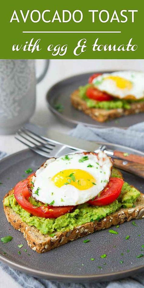 Avocado Toast And Egg, Avocado Toast With Egg, Toast With Egg, Toast Aperitif, Egg Tomato, Avocado Recipes Healthy, Avocado Recipes Breakfast, Avocado Dessert, Avocado Brownies