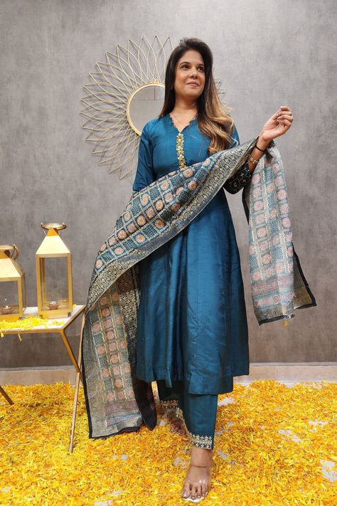 Blue Anarkali Suit With Weaving Dupatta Teal Blue Anarkali, Blue Anarkali, Blue Color Combinations, Designer Anarkali Suits, Designer Anarkali, Cyan Blue, Anarkali Suit, Suit Set, Set For Women