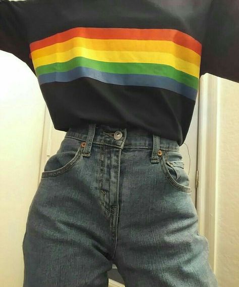 Pride Outfit Ideas, Converse Chucks, Skater Girl Outfits, Rainbow Outfit, Pride Outfit, Love Is, Swaggy Outfits, Character Outfits, A Rainbow