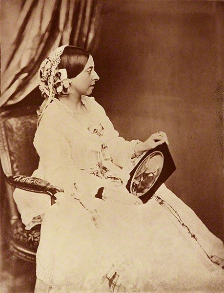 A Royal Passion: Queen Victoria and Photography (Getty Center Exhibitions) Queen Victoria Family, Queen Victoria Prince Albert, Victoria Prince, Victoria Reign, Queen V, Rainha Elizabeth Ii, Royal Collection Trust, John Brown, Royal Queen