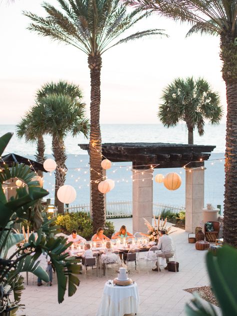 Sarasota Florida Intimate Wedding | Rochelle Cheever | The Elopement Experience March Beach Wedding, Sarasota Wedding Venues, Florida Airbnb Wedding, Florida Micro Wedding, Florida Elopement Destinations, Elope Ideas, Romantic Intimate Wedding, Sarasota Beach, Small Beach Weddings