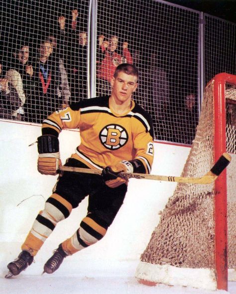 Bobby Orr Bruins Jersey, Patrice Bergeron, Bobby Orr, Number 27, Boston Bruins Hockey, Hockey Pictures, Bruins Hockey, Hockey Games, Nhl Players