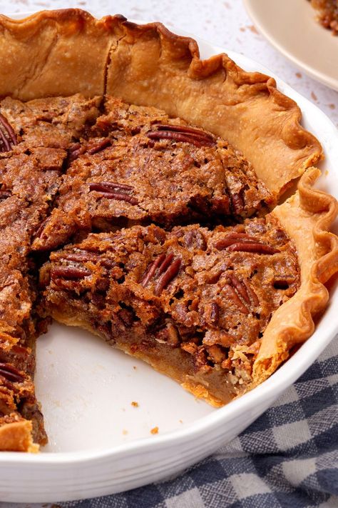 Pecan Pie without Corn Syrup Pecan Pie Not Runny, Pecan Pie Filling Without Corn Syrup, Pecan Pie With Agave Syrup, Corn Syrup Free Pecan Pie Recipe, Pecan Pie Made With Honey, Pecan Pie Karo Syrup Recipe, Pecan Pie No Karo Syrup, Perfect Pecan Pie, Pecan Pie With No Corn Syrup