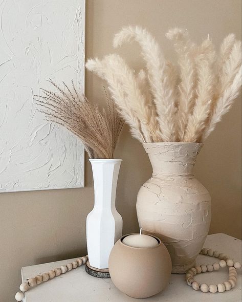 Cream Aesthetic Decor, Beige Aesthetic Decor, Fake Flowers Decor, Straw Decorations, Japandi Decor, Diy Boho Decor, Flower Vase Arrangements, Minimalist House Design, Bathroom Remodel Shower