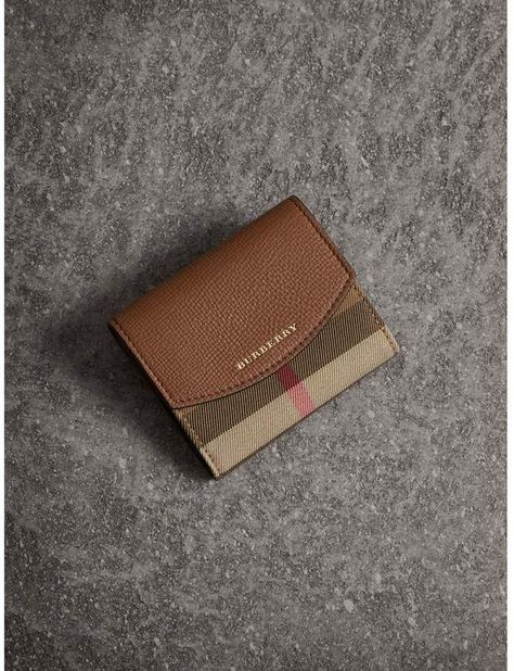 Wallets For Girls, Leather Card Holder Wallet, Stud Design, Fragrances For Women, Burberry Wallet, Leather Card Case, Monogrammed Leather, Crossbody Wallet, Mini Wallet