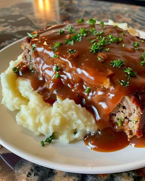 Cookerecipe - Meatloaf with Gravy and Mashed Potatoes... Mash Potatoes And Gravy, Meatloaf With Brown Gravy, Stuffing Meatloaf, Meatloaf With Gravy, Potatoes And Gravy, Mash Potatoes, Brown Gravy, Mashed Potato, Meatloaf Recipes