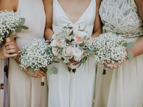 17 Ideas for a Baby's Breath Wedding Bouquet Juliette Rose, Rose Bouquet Wedding, Baby's Breath Bouquet, Baby's Breath Wedding, Gypsophila Bouquet, Hydrangea Bouquet Wedding, Sales Executive, Cascading Wedding Bouquets, Neutral Wedding Colors