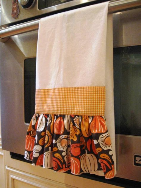 Ruffle Flour Sack Towel-Kitchen/Guest/ Hand/Powder Room Fall | Etsy Room Fall Decor, Kitchen Towels Diy, Kitchen Towels Hanging, Fall Sewing Projects, Fall Sewing, Autumn Tea, Fall Thanksgiving Decor, Towel Crafts, Leaves Print