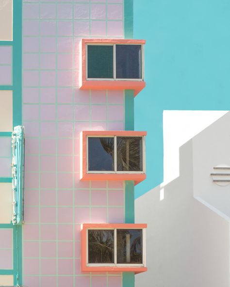 Miami Architecture, Pastel Inspiration, Art Deco Aesthetic, Miami Art Deco, Colour Architecture, 강아지 그림, Art Deco Architecture, Photorealism, Photo Series