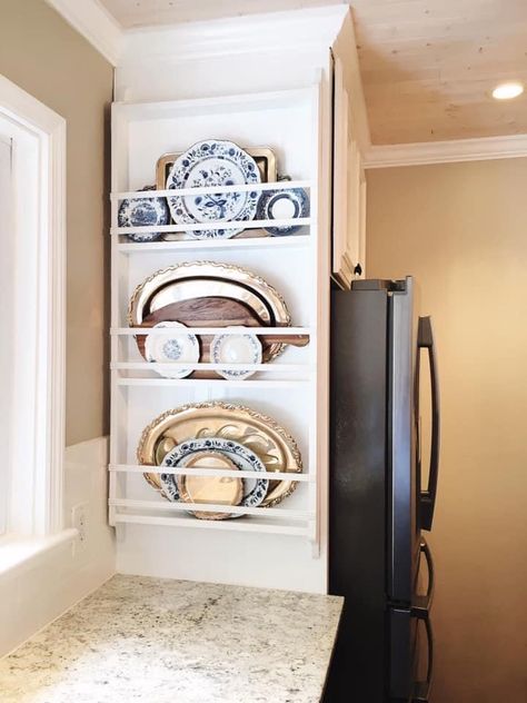 Plate Rack Wall, Kitchen Bookshelf, Epoxy Countertops, Lake House Kitchen, Kitchen Refresh, Plate Rack, Plate Racks, Kitchen Redo, Dining Room Walls