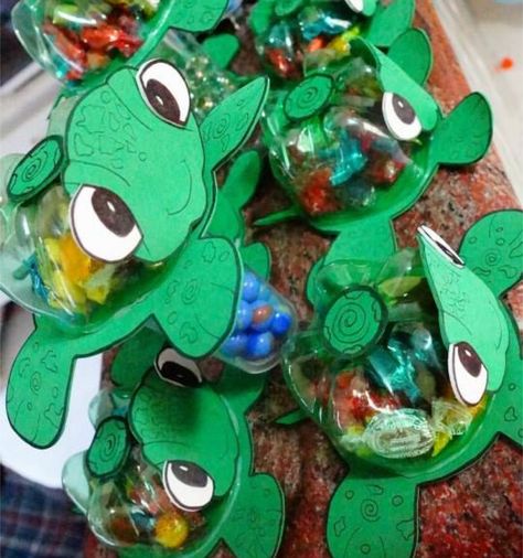 Diy Sea Turtle Party Decorations, Nemo Birthday Party Decorations, Nemo Birthday Party, Finding Nemo Birthday, Water Birthday, Festa Moana Baby, Turtle Birthday Parties, Turtle Theme, Nemo Birthday