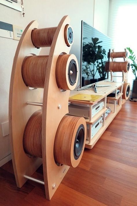 speakers Wooden Speakers, Speaker Projects, Speaker Box Design, Anna White Diy Plans Furniture, Subwoofer Box, Build Floating Shelves, Diy Garage Shelves, Audio Design, Diy Speakers