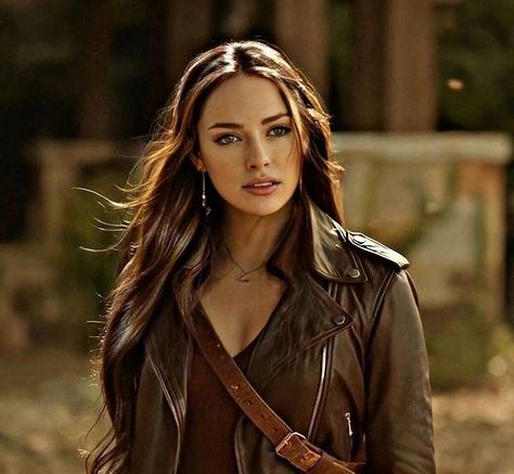 Tribrid Hope, Hope Michaelson, Hope Summers, Redhead Characters, Danielle Rose Russell, Daniella Rose, Danielle Campbell, Hope Mikaelson, Badass Women