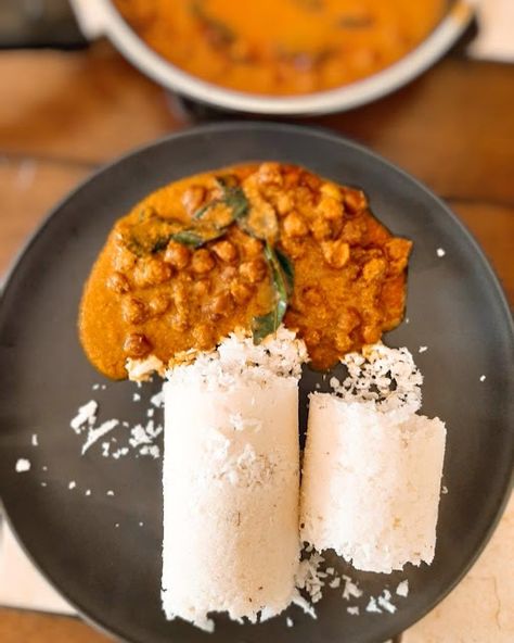 Puttu Kadala Curry, Kadala Curry, Simple Vegetarian Recipes, Random Clicks, Coriander Powder, Grated Coconut, Bridal Blouse, Vegetarian Recipes Easy, Chopped Tomatoes