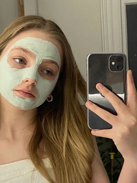 Face Mask Aesthetic, Blonde Hair Girl, Mask Girl, Mud Mask, Clay Mask, Photo Mask, Clay Masks, Clean Beauty, Clear Skin