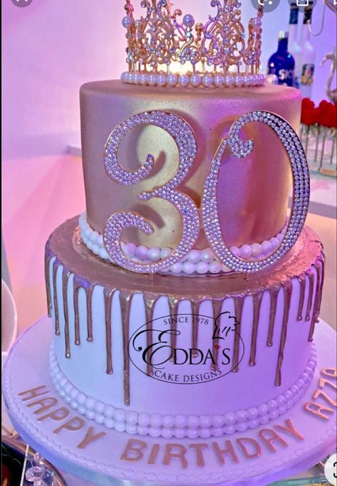 Queens Birthday Cake, Birthday Cake Images, 30th Birthday Cake, Sweet 16 Birthday Cake, 21st Birthday Cakes, 30 Birthday Cake, Elegant Birthday Cakes, 16 Birthday Cake, Adult Birthday Cakes