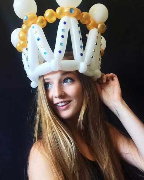 Balloon Crown, Fireworks Festival, Hair Band, Fireworks, Mother’s Day, Balloons, Crown Jewelry, Crown