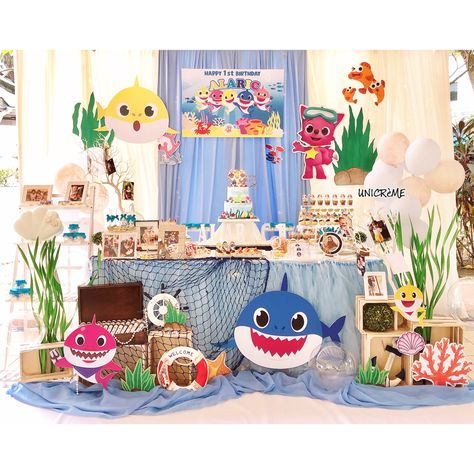 Baby Shark Dessert Table, Shark Themed Birthday, Snack Tables, Dessert Table Wedding, Table Baby, First Bday, Shark Themed Birthday Party, Wedding Setup, Baby Shark Doo Doo