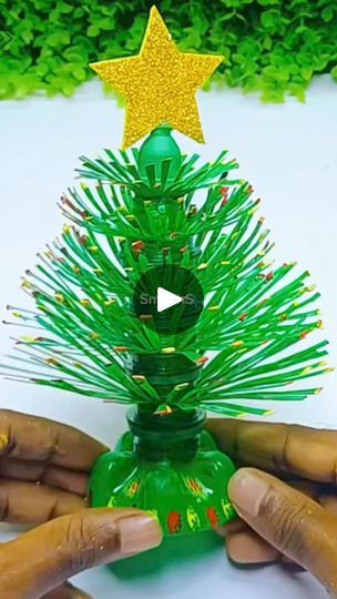 Plastic Bottle Christmas Tree, Bottle Christmas Tree, Home Decorations Ideas, Diy Christmas Tree, Plastic Bottle, Decorations Ideas, Home Decorations, Plastic Bottles, Diy Christmas