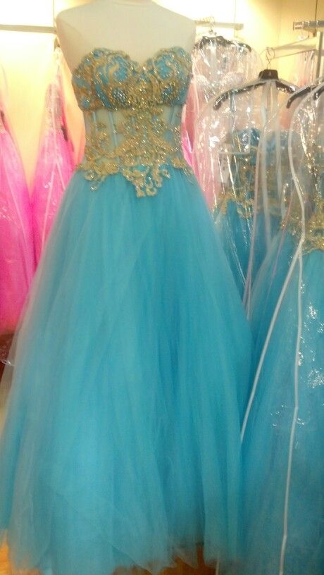 jasmine Princess Jasmine Inspired Prom Dress, Jasmine Inspired Prom Dress, Princess Jasmine Prom Dress, Princess Jasmine Inspired Dress, Jasmine Prom Dress, Princess Jasmine Wedding Dress, Disney Prom Dresses, Aladdin Theme, Descendants Clothes