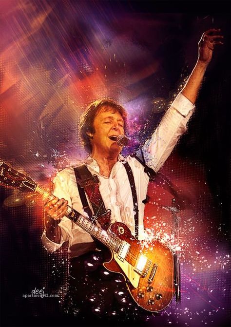 Paul in concert Paul Mccartney Concert, Beatles Photos, Sir Paul, The Fab Four, Gibson Les Paul, Les Paul, Paul Mccartney, Music Stuff, Gibson