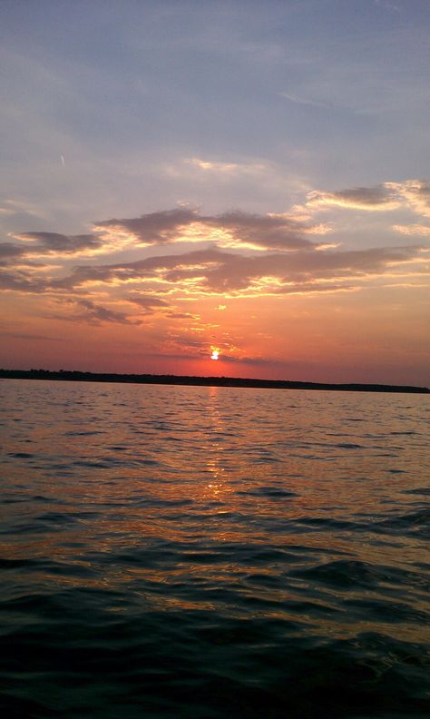 Lake texoma Sherman Texas, Lake Texoma, Follow The Sun, Landscape Sunset, I Love The Beach, Sun Rise, Beach Love, The Glory Of God, Glory Of God