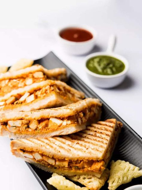 How to make high-protein Paneer Tikka Sandwich | Times of India Tandoori Paneer Sandwich, Paneer Tikka Sandwich, Paneer Sandwich Recipe, Tikka Sandwich, Paneer Sandwich, Grilled Paneer, Tandoori Paneer, Paneer Makhani, Dynamic Wallpaper