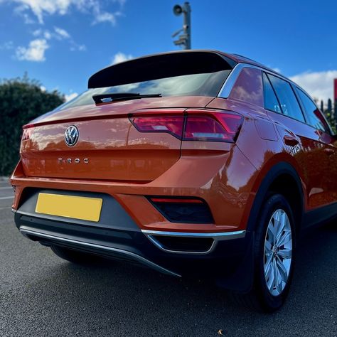 It’s 🎃✨Pumpkin✨🎃 season! Here at Motor Match Chester we have this stunning Volkswagen T-Roc which comes in a striking Energetic Orange metallic paintwork - giving us all the autumnal vibes 🍂 Complete with Front and Rear Parking Sensors, Cruise Control and Apple CarPlay/Android Auto, this stylish SUV is sure to brighten up these darker nights! 🌃 Interested? Head to 📲 motormatch.com for more information!! #motormatch #swansway #volkswagen #vw #volkswagentroc #troc #usedcars #chester Volkswagen Troc, Pumpkin Season, Apple Carplay, Cruise Control, Dark Night, Android Auto, Apple Car Play, Chester, Used Cars