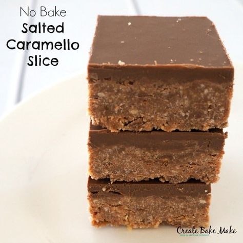 Caramello Slice, No Bake Slice, Peppermint Slice, No Bake Slices, Bellini Recipe, Slice Recipe, Caramel Slice, Salted Caramel Chocolate, Easy No Bake