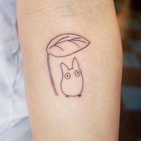 Simplicity Tattoo, Kodama Tattoo, Miyazaki Tattoo, Totoro Tattoo, Tatuaje Studio Ghibli, Ephemeral Tattoo, Studio Ghibli Tattoo, Ghibli Tattoo, Meaningful Tattoos For Women