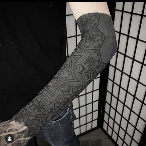 Arm Tattoo Cover Up Ideas For Women, White On Black Tattoo, Matrix Tattoo, White Over Black Tattoo, 3rl Tattoo, Negative Tattoo, Voll Arm-tattoos, Forearm Cover Up Tattoos, Black Sleeve Tattoo