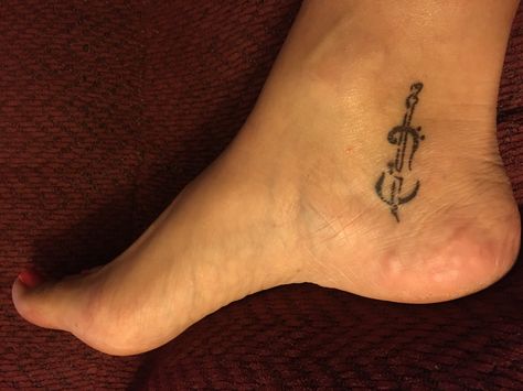 Here's the tattoo I got to honor my son who plays Double Bass. French Horn Tattoo, Horn Tattoo, Bass Tattoo, Violin Tattoo, Tattoo Back, Music Tattoo, French Horn, Double Bass, Music Tattoos