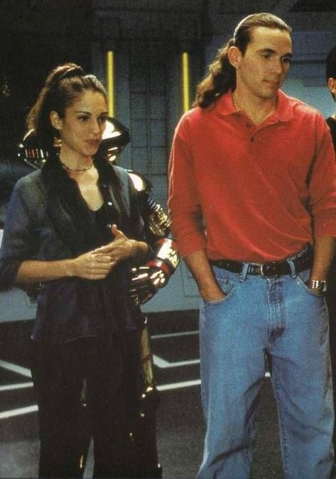 Kimberly & Tommy - Mighty Morphin Power Rangers Tommy And Kimberly, Kimberly Power Rangers, Pink Ranger Kimberly, Tommy Oliver Power Rangers, Original Power Rangers, Kimberly Hart, Amy Jo Johnson, Power Rangers Turbo, Jason David Frank