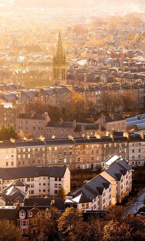 Scotland Wallpaper, Scotland Aesthetic, Wallpaper For Android, Romantic Wallpaper, View From Above, Edinburgh City, Scotland Castles, Backpacking Europe, Countries To Visit