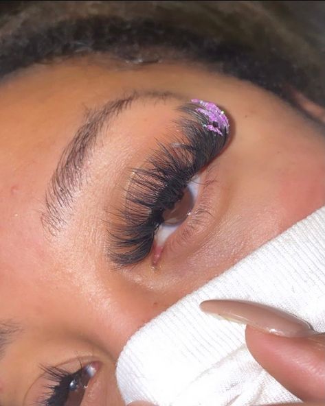 Liyah Li, Lash Extentions, Best Lash Extensions, Eyelash Technician, Eyelash Extensions Styles, Lash Extensions Styles, Perfect Eyelashes, Lash Business, Pretty Lashes