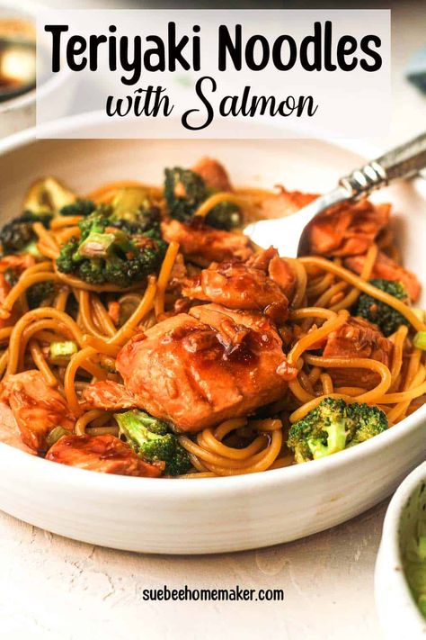 Teriyaki Salmon Noodles, Salmon And Ramen Noodles, Salmon With Noodles Recipes, Salmon And Noodles Recipes, Salmon With Noodles, Noodles With Salmon, Salmon And Noodles, Salmon And Broccoli Pasta, Sweet Chilli Salmon