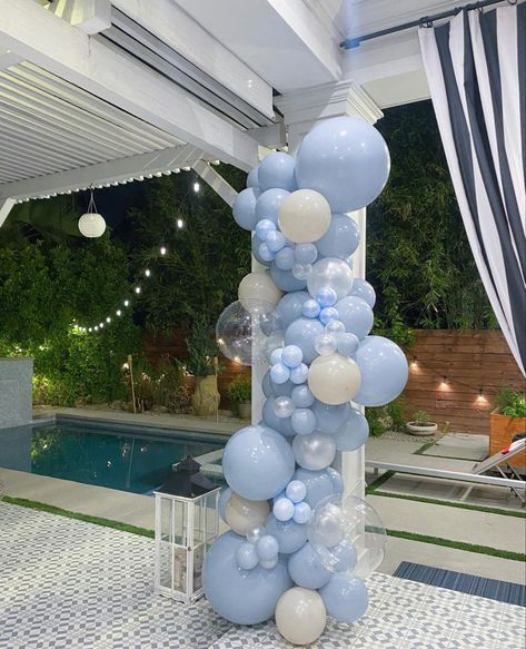 Cinderella Baby Shower Theme, Light Blue Decorations, Cinderella Baby Shower, Light Blue Decor, Dragon Baby Shower, Balloon Tower, Deco Ballon, Holiday Balloons, Bridal Shower Photos