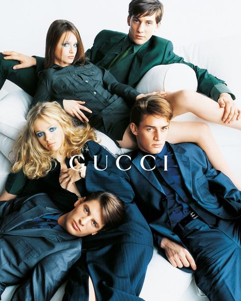 Tom Ford For Gucci on Instagram: “Joanne, Jan, Ludovico & Gerard / Spring 1996 Photographer: @mariotestino Models: #JanDunning #JoanneWatkins #LudovicoBenazzo #GerardSmith…” Gucci 1996, Gucci Ad, Group Photo Poses, Band Photoshoot, Tom Ford Gucci, Inspiration Portrait, Group Poses, Ellen Von Unwerth, Terry Richardson