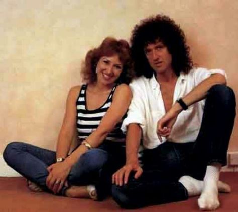 Brian May and wife Anita Dobson. Anita Dobson, Queen Guitarist, Queen Brian May, Real Queens, Roger Taylor, Queen Pictures, We Will Rock You, Queen Freddie Mercury, John Deacon