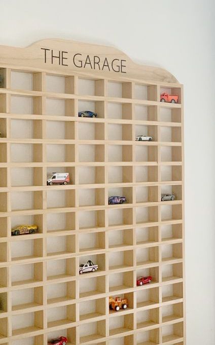 Hot Wheels Cars Display, Hot Wheels Display Case, Hot Wheels Storage, Hot Wheels Room, Toy Car Storage, Ideas Habitaciones, Hot Wheels Display, Diy Toy Storage, Living Room Wall Units