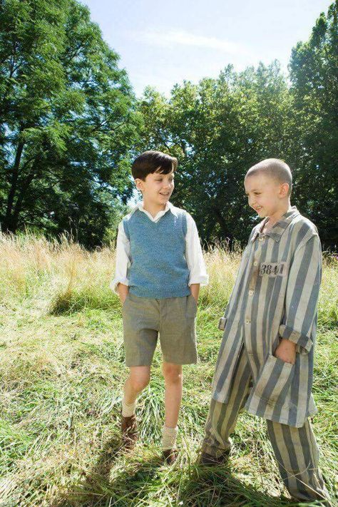 Jack Scanlon, Boy In Striped Pyjamas, Striped Pajamas, Asa Butterfield, Pier Paolo Pasolini, Pajama Outfit, George Rr Martin, I Love Cinema, Boys Stripes