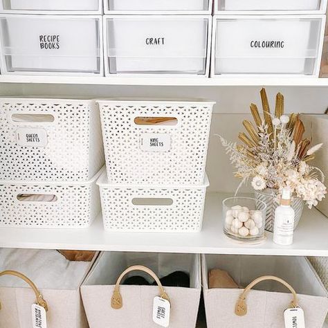 Corinne (@my_mayfair) • Instagram photos and videos Linen Cupboard Organisation, Cupboard Organisation, Closet Organisation, Linen Closet Storage, Sheet Storage, Organised Home, Organizing Linens, Ikea Catalog, Storage Room Organization