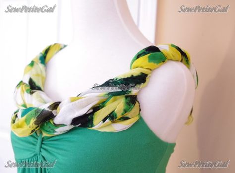 SewPetiteGal: No Sew Tutorial: Make a Neckline More Modest Upcycle Scarves, Lariat Necklace Diy, Sew Scarf, Repurposing Clothing, No Sew Scarf, Convertible Clothing, Twisted Scarf, Diy Fashion Trends, Modest Neckline