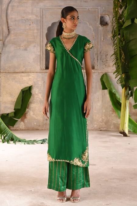 Buy Green Chanderi Embroidered Sequin And Zardozi Work Floral Angrakha Set For Women by Deep Thee Online at Aza Fashions. Zardozi Work, Zardozi Embroidery, Types Of Work, How To Hem Pants, Cut Work, Blouse Design, Kurti Designs, Set For Women, Anarkali